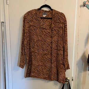 VINTAGE TIGER PRINT TOP BLOUSE